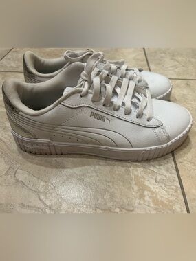 White Womens Pumas